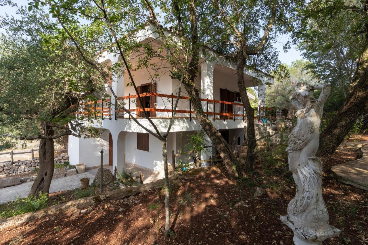 Villa Nicole Остуні Екстер'єр фото